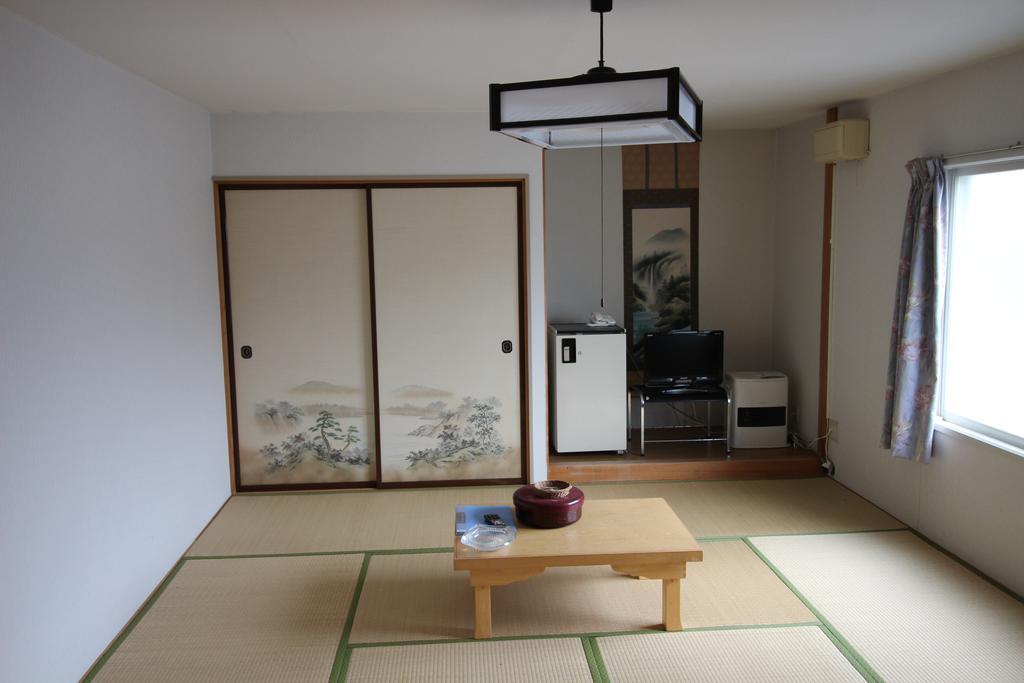 Ryokan Saihokutei Rishirifuji Exterior photo